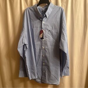 Izod Men's Light Blue Checkered Button Down Shirt